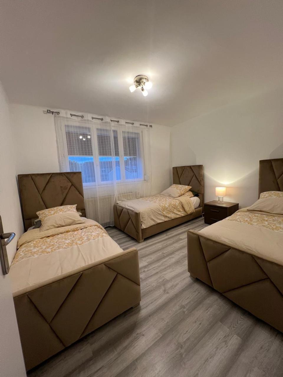 Holiday home Maison 8 Personnes Faches-Thumesnil